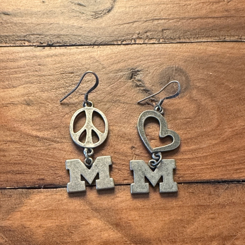 U of M Peace And‎ Love Earrings